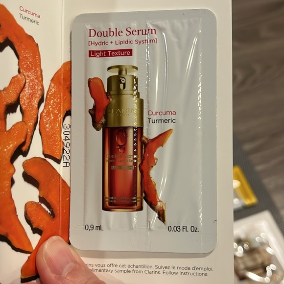 Skincare samples set - Estee Lauder, Clarins, Origins, NUXE and more - Picture 2 of 8